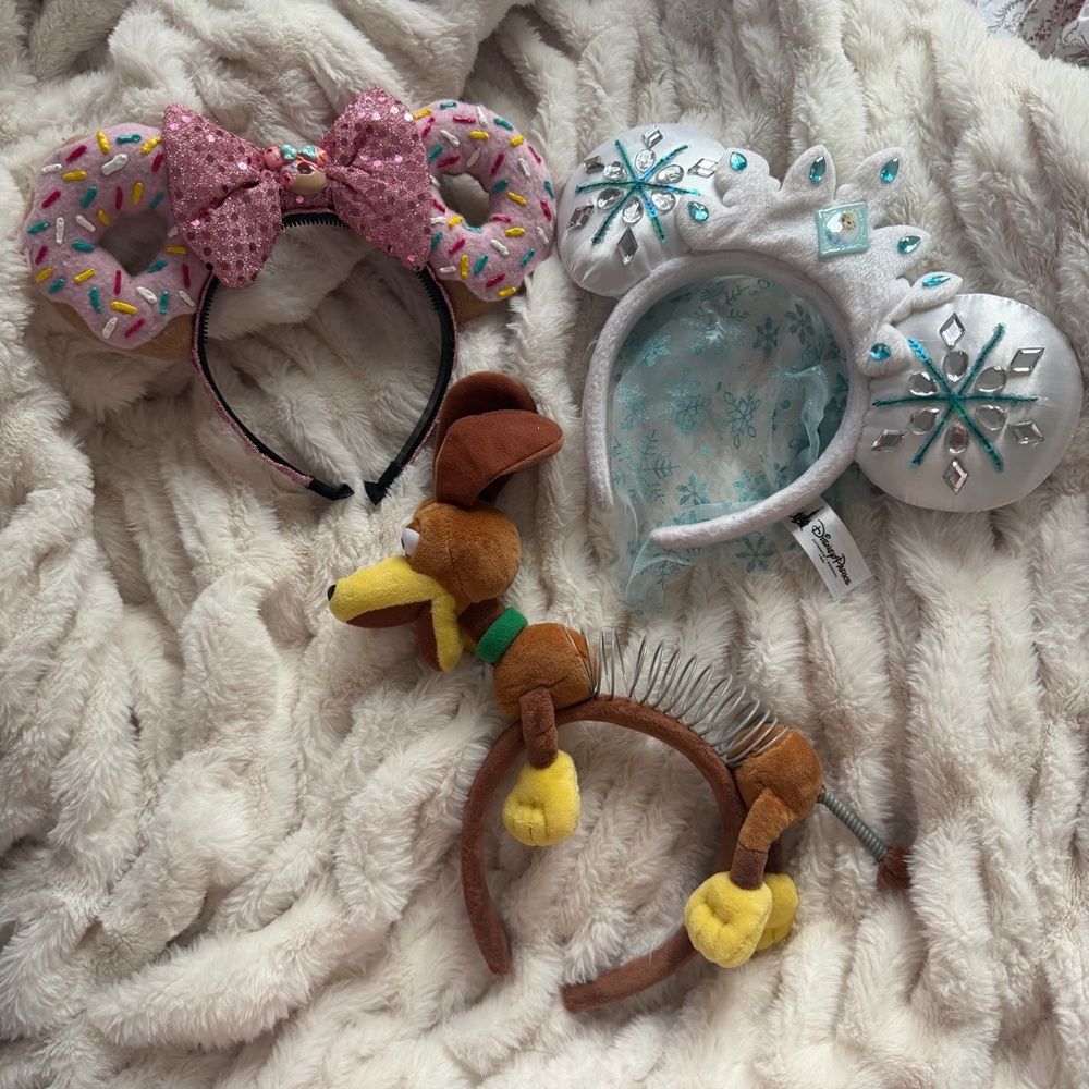 Disney Minnie Mouse ears